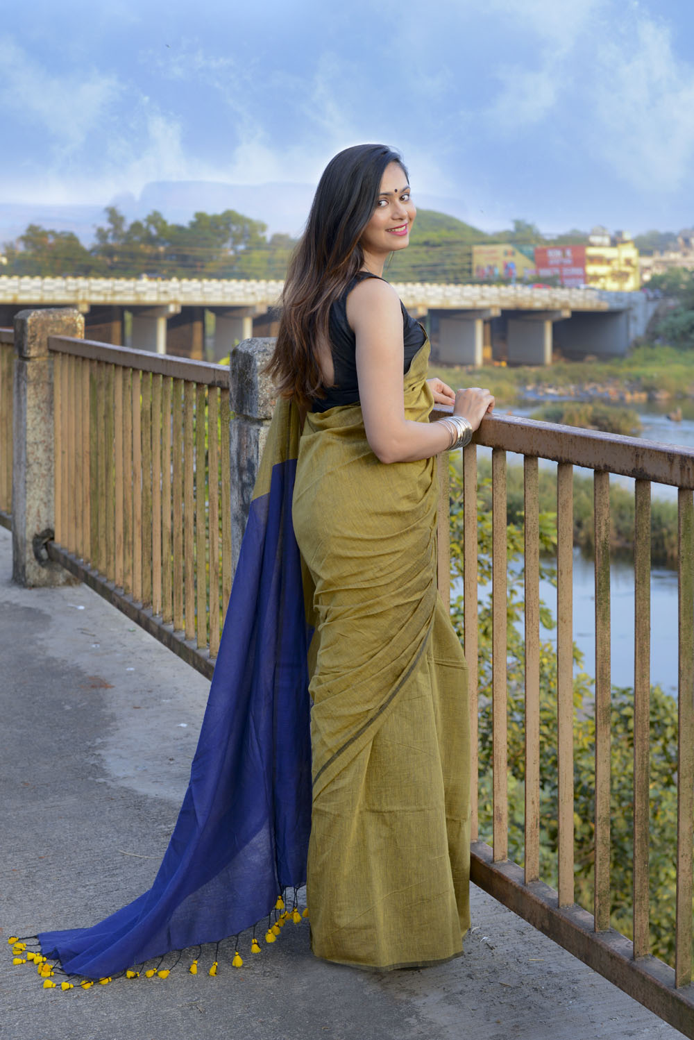 Handwoven Cotton Saree – XVI